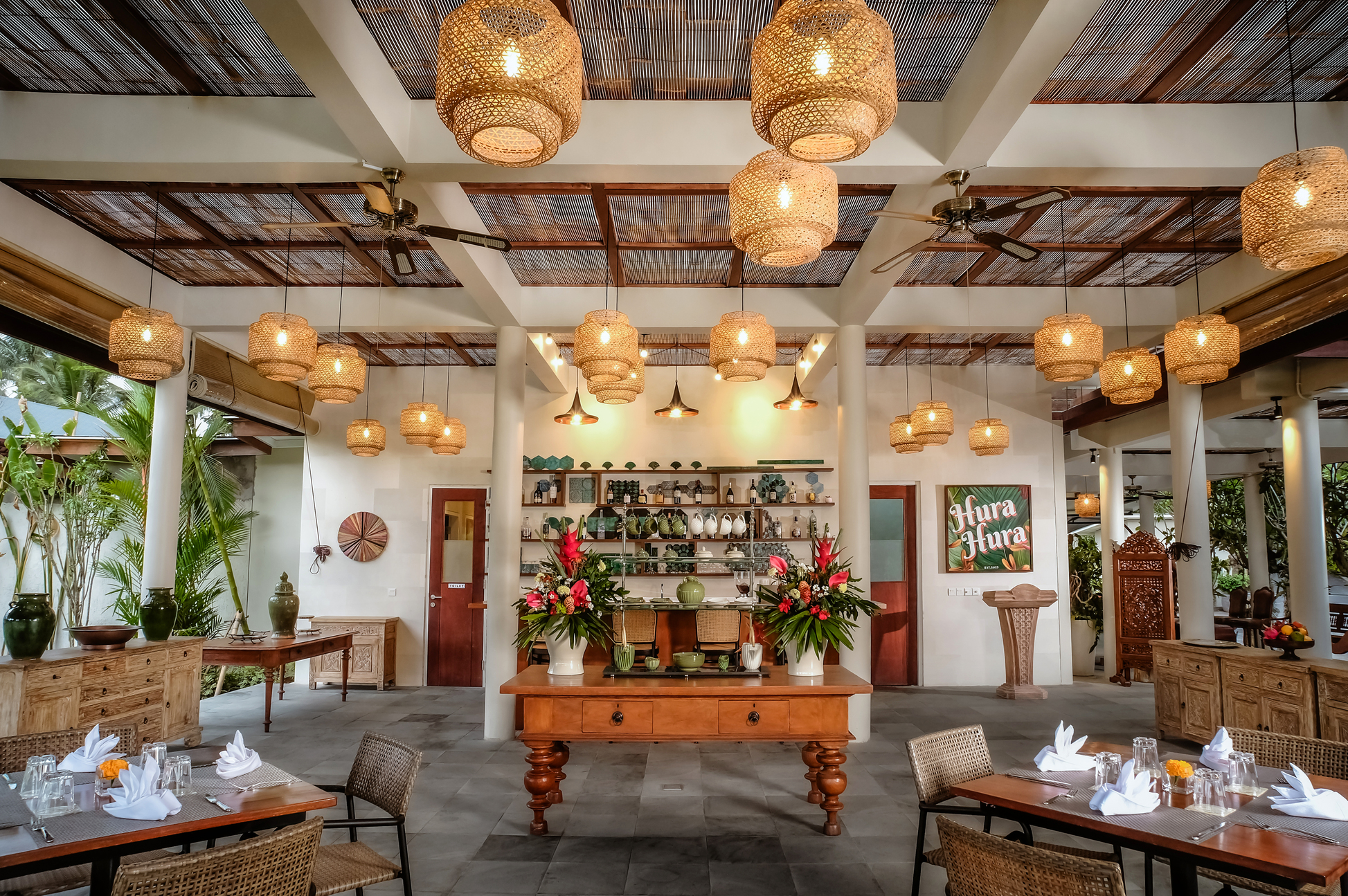 Open-air dining area at Hura Restaurant